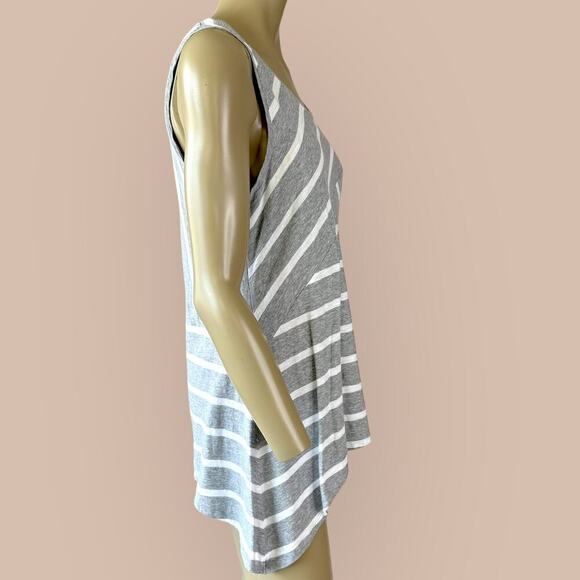 Two By Vince Camuto Striped Tank Top Cotton Knit Swing Hem Size L Gray White - Picture 3 of 15